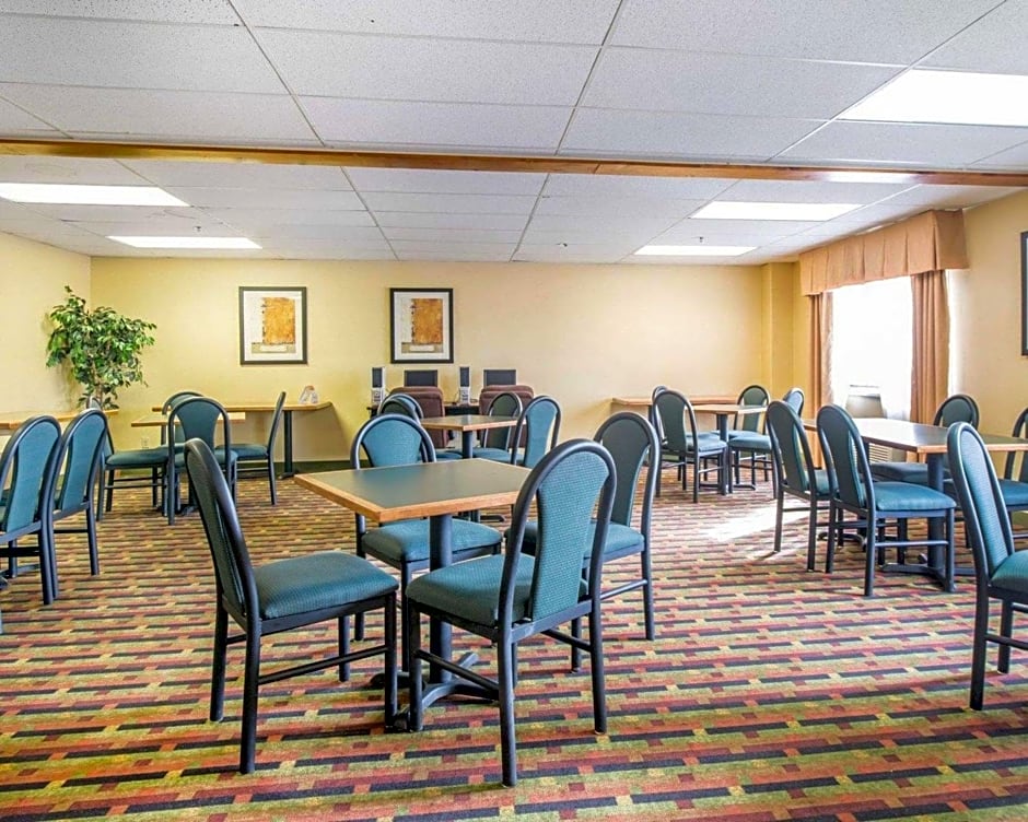 Quality Inn Airport