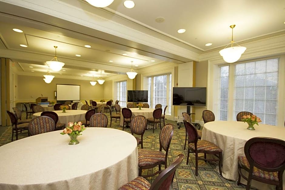 University of Virginia Inn at Darden
