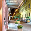Opera Garden Hotel & Apartments