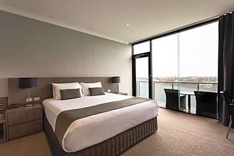 Executive Spa Suite
