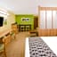 Microtel Inn & Suites By Wyndham Delphos