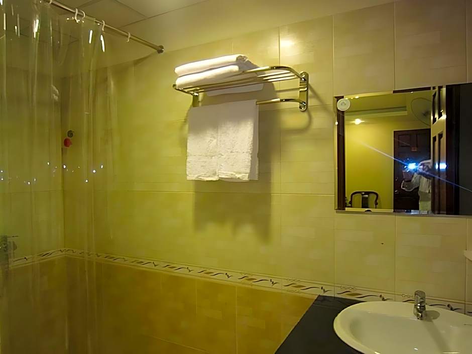 Nui Thanh Hotel