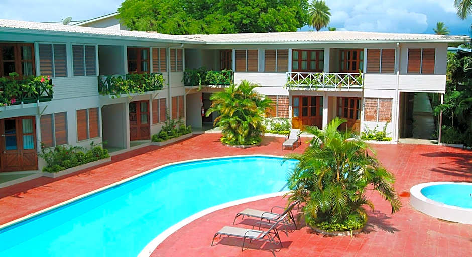 Hexagon International Hotel, Villas & Spa