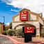 Econo Lodge Inn & Suites El Paso
