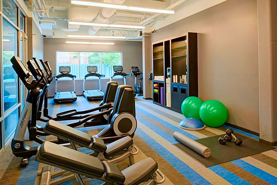 Aloft by Marriott Columbus Westerville