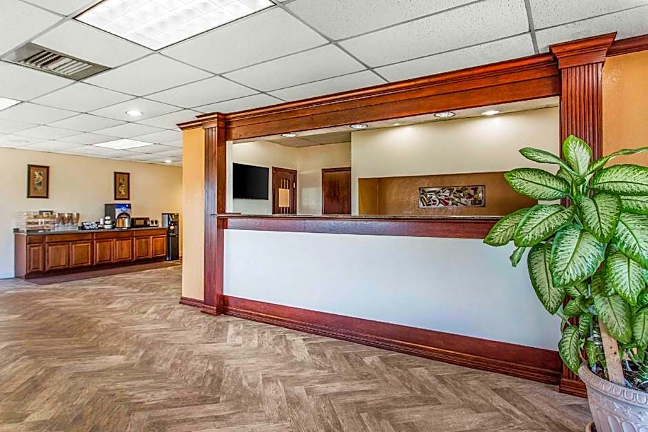 Super 8 by Wyndham Battleboro/Rocky Mount