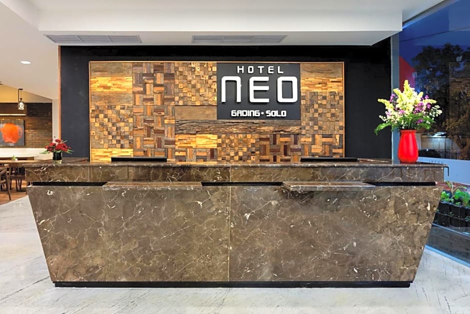 Hotel Neo Gading Solo