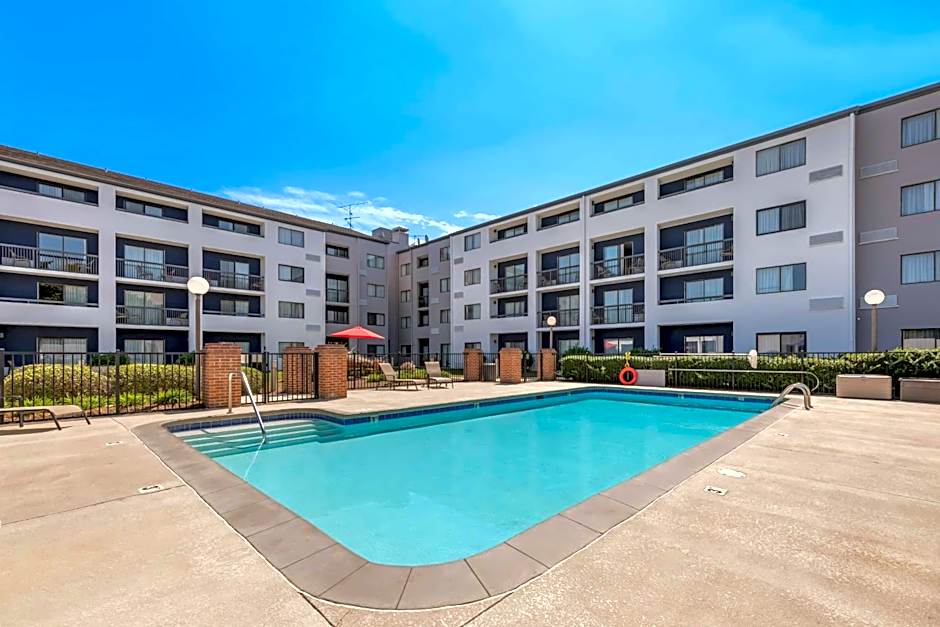 Sonesta Select Charlotte University Research Park