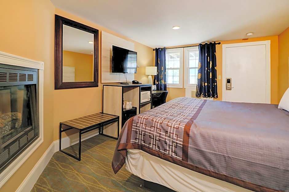 Yankee Clipper Inn, SureStay Collection by Best Western