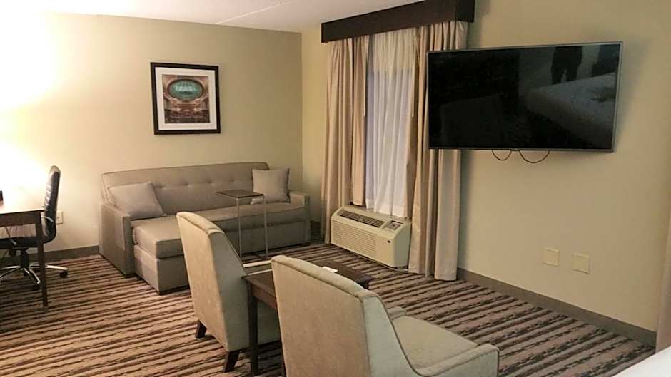 Holiday Inn Harrisburg East By IHG