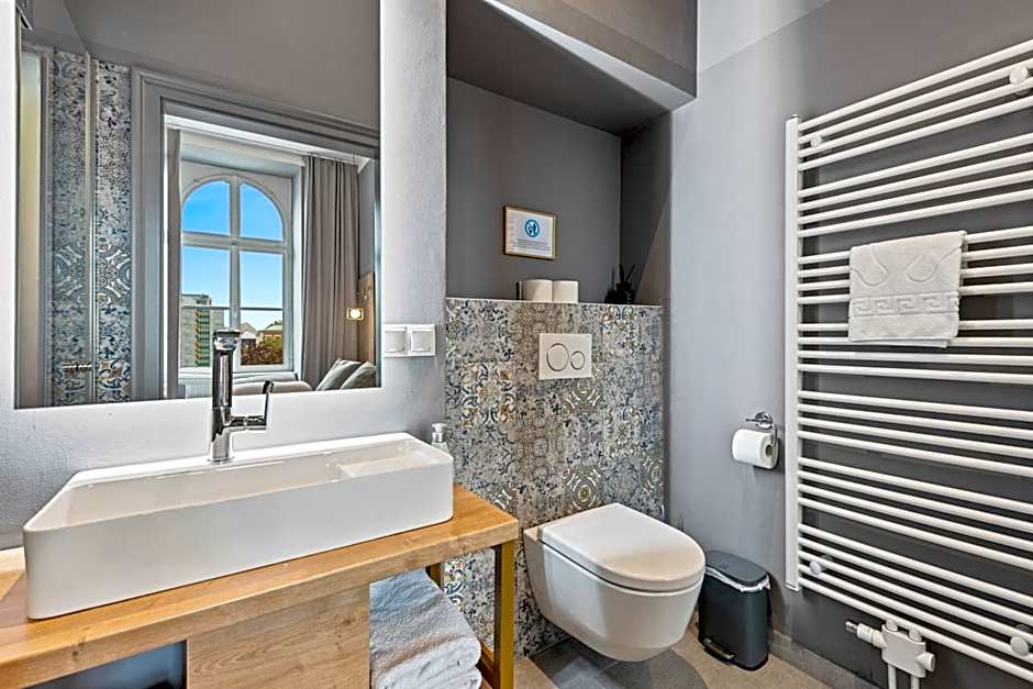 KH Opera Apartments