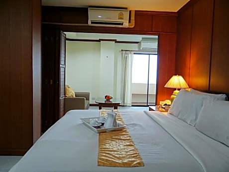 Family Suite (4 Adults)