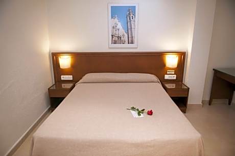 One-Bedroom Apartment (1 Adult)