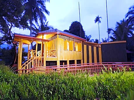 Misty Hills Resort