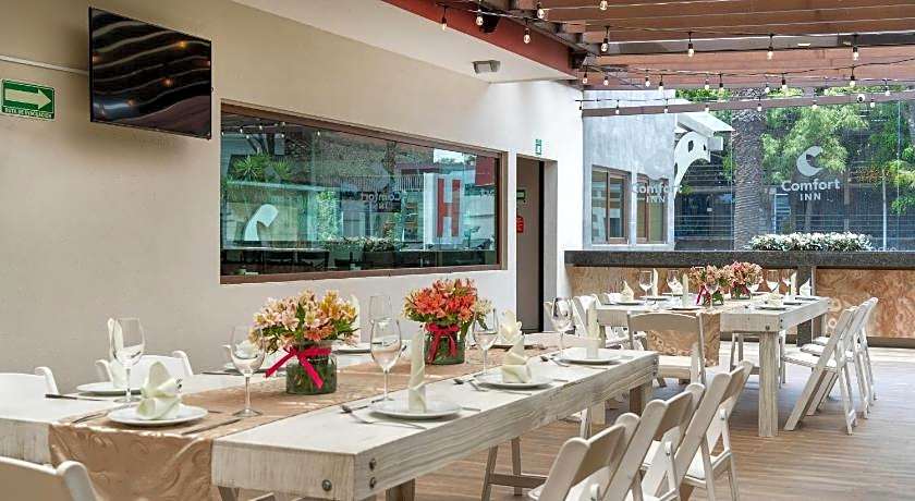 Comfort Inn Puebla Centro Histórico