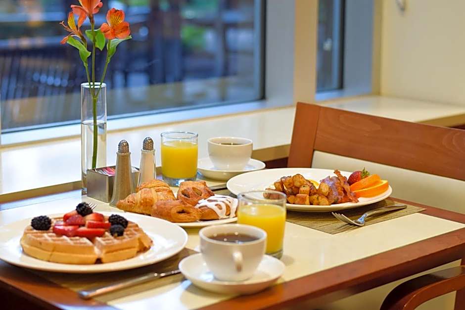 InterContinental Suites Hotel Cleveland By IHG