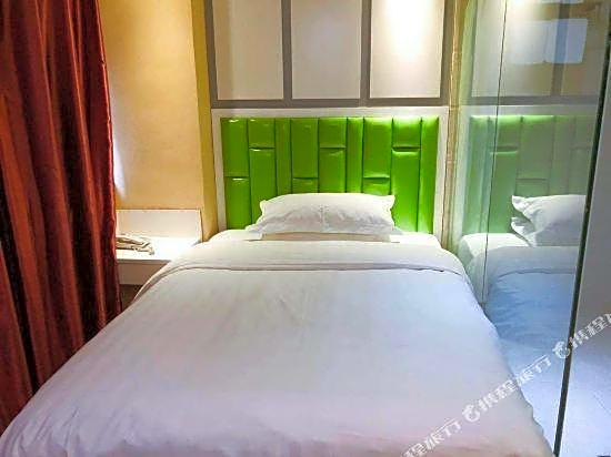 Haro Light Hotel (Guangzhou Ximenkou Metro Station)