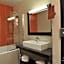 Mercure Maurepas Saint Quentin