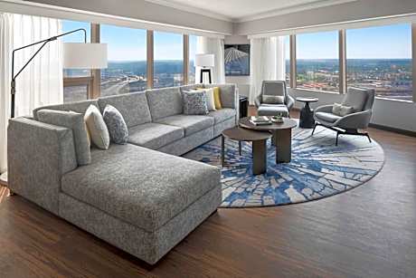1 Bedroom Presidential Suite, 1 King, Corner Room, High Floor