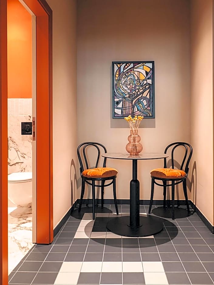 WELTWIEN Luxury Art Apartments & Free Parking