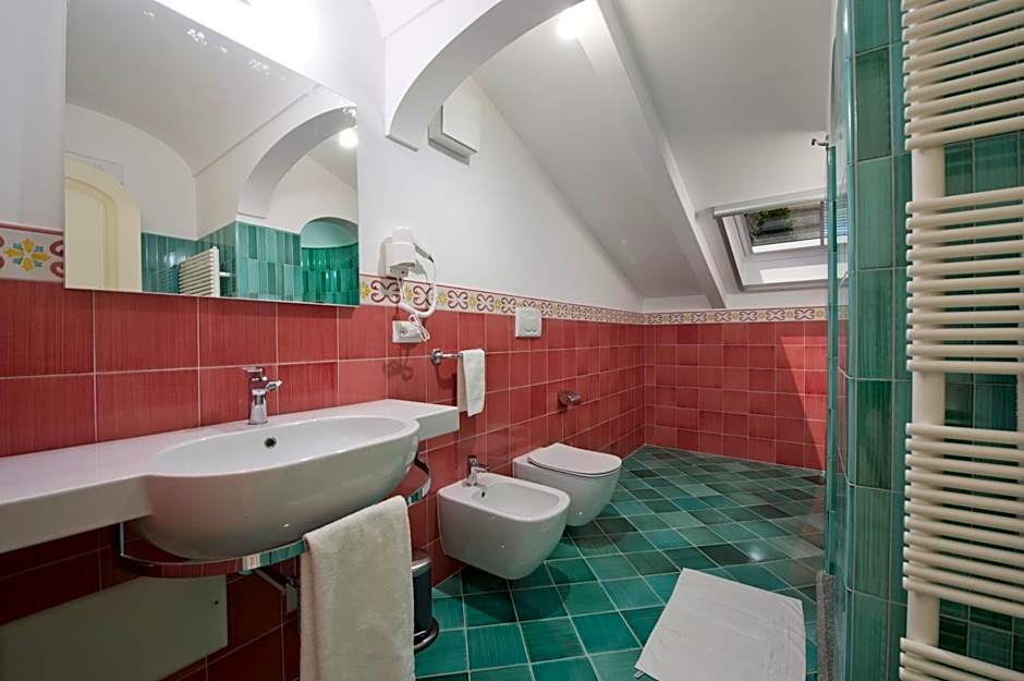 Albadamare Boutique Hotel