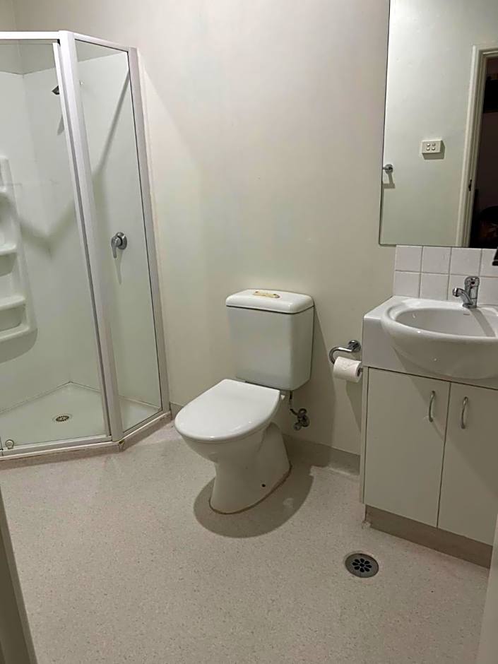 Star Bar Cafe and Hotel