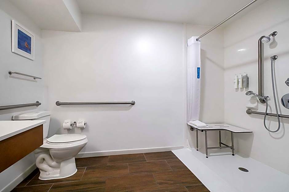 Hampton Inn By Hilton Jonesboro