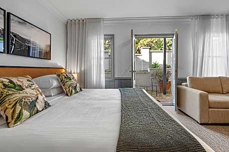 Hampden Studio (no courtyard)