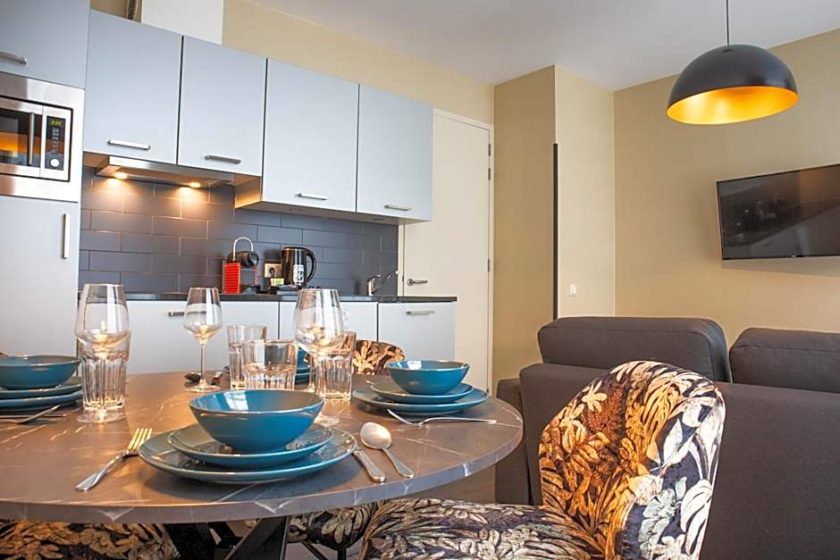 Golden Mansion Apartments