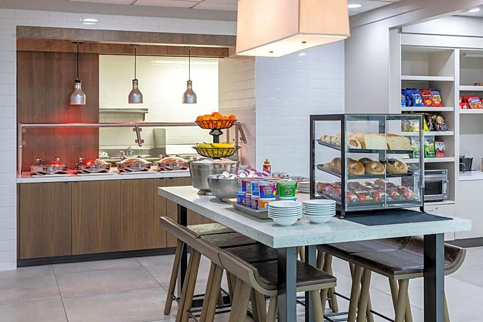 Hilton Garden Inn Winston-Salem/Hanes Mall