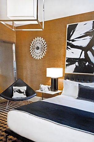 Superior Queen Room