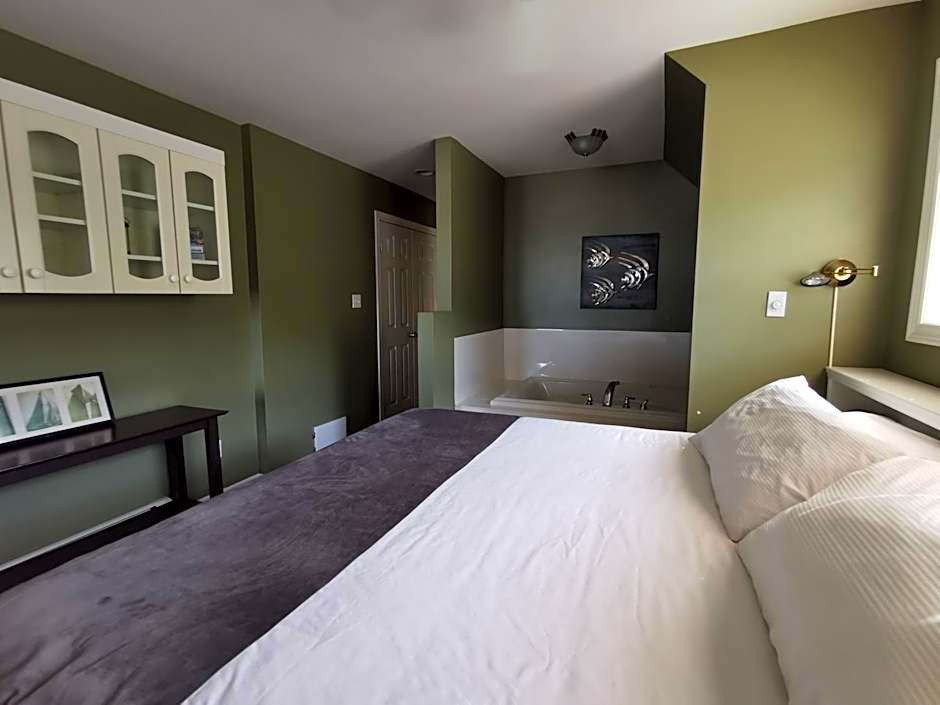 Inn on the Harbour and Telegraph House