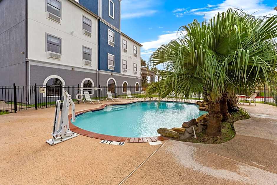 Sonesta Essential Beaumont