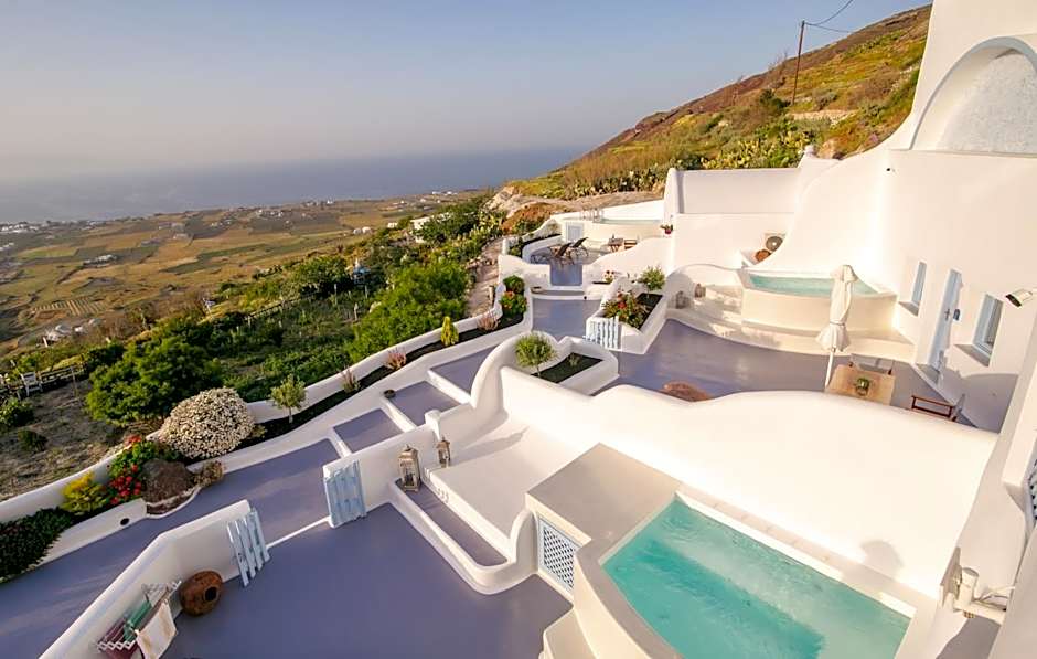 Sun Angelos Oia - Luxury Cave Suites