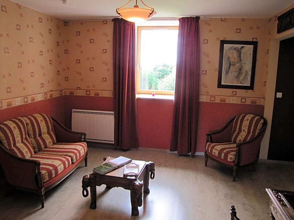 Ludothèque chambres et table d'hôtes de La Becterie