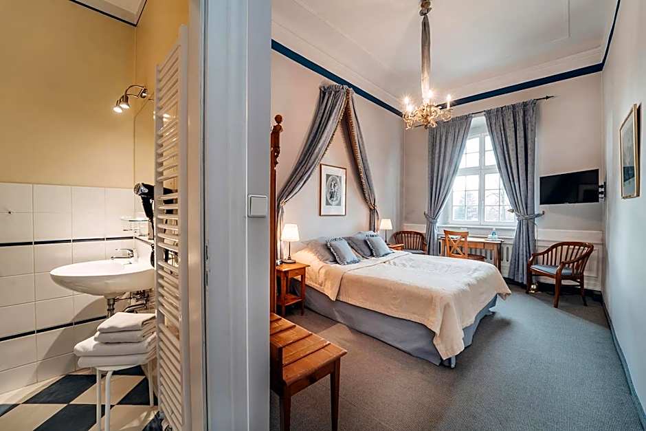 Pałac Łomnica Karkonosze - Schloss Lomnitz Riesengebirge