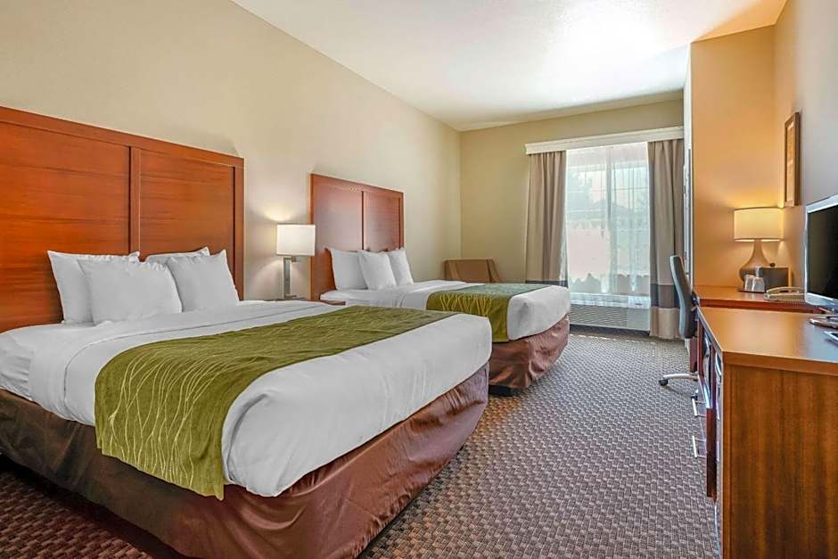 Comfort Inn and Suites Galt - Lodi North