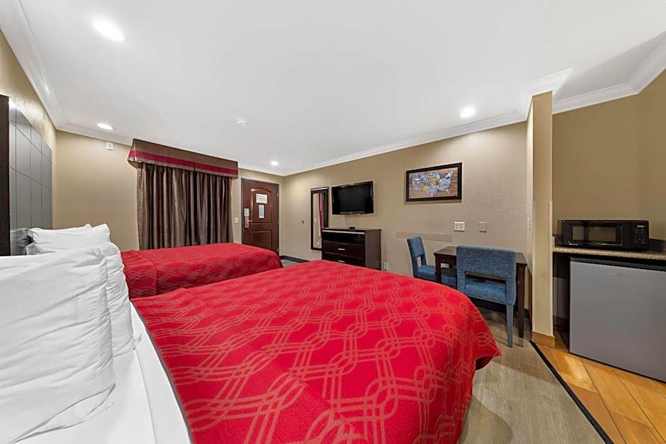 Econo Lodge Inn & Suites Escondido