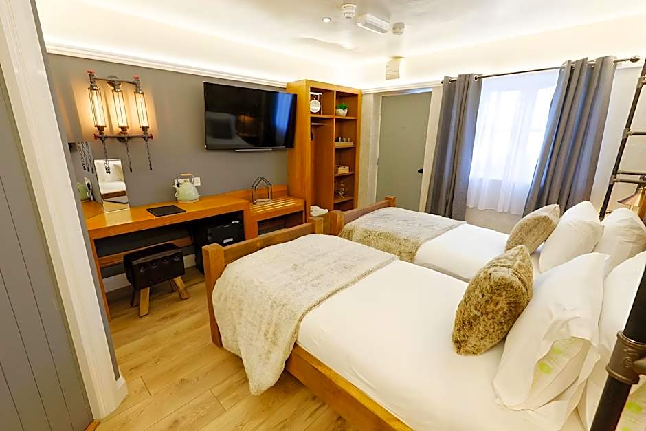 Three Horseshoes, Bubbenhall