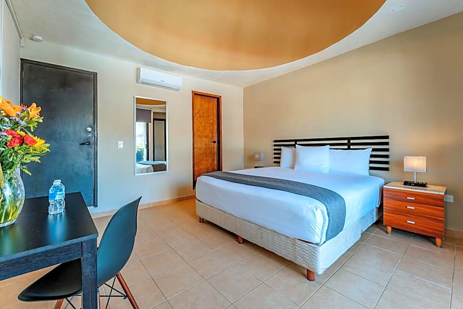 Hotel Brisas 5a AV, Playa del Carmen