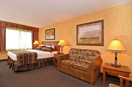 Deluxe King Room - Non-Smoking