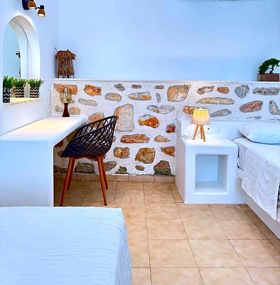 Naoussa Hotel Paros by Booking Kottas