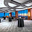 The Marquette Hotel, Curio Collection by Hilton