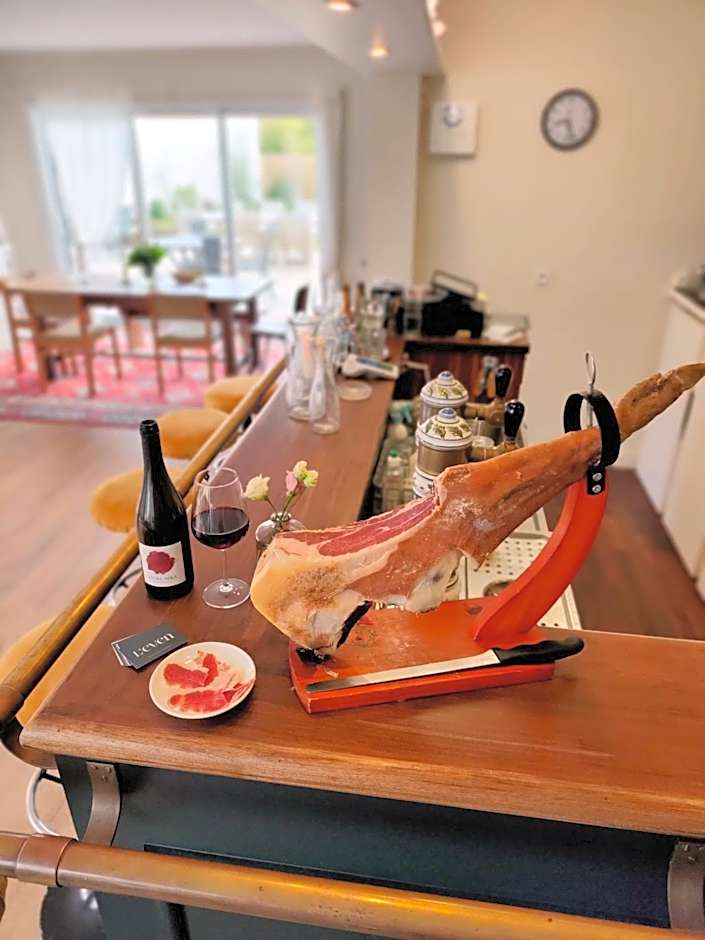 Hôtel Restaurant La Voile Bleue