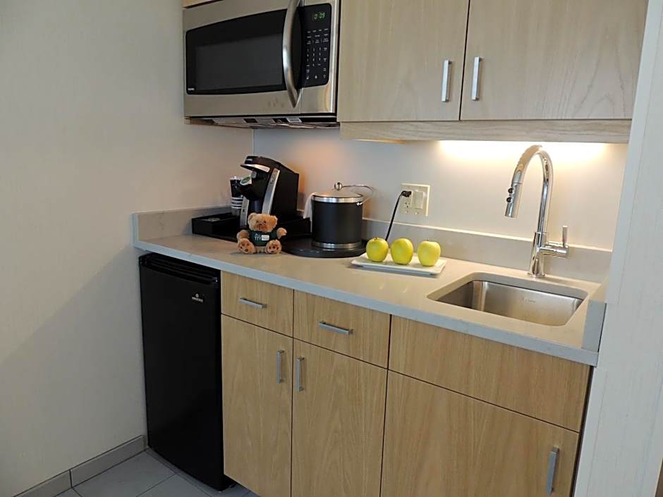 The Inn At Longwood Medical
