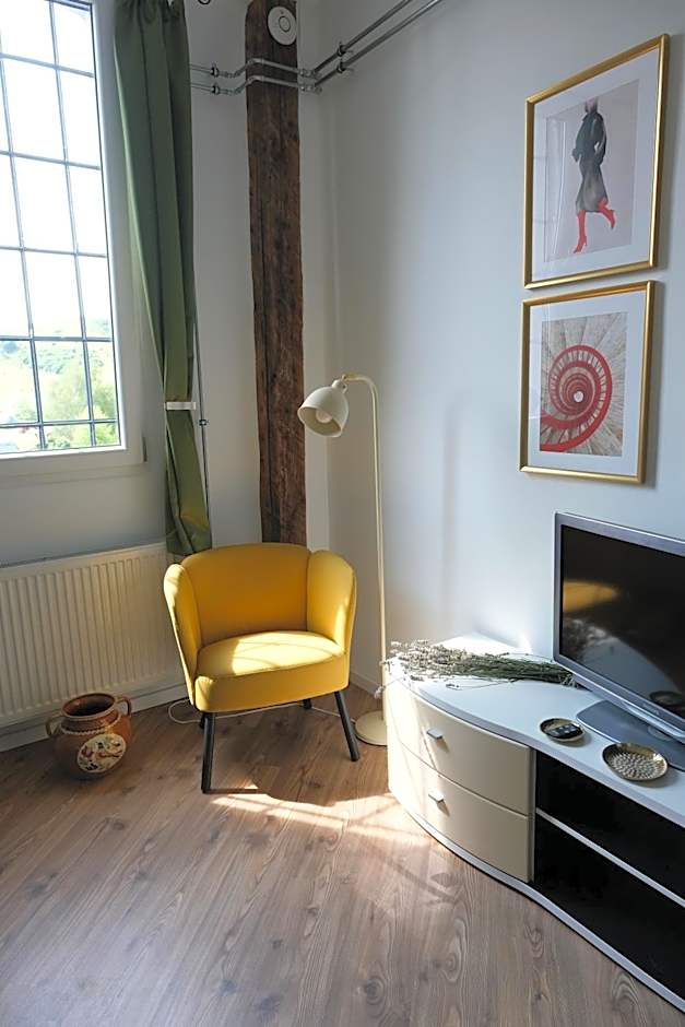 A part alatt Apartman