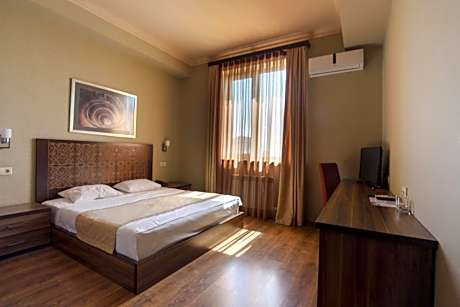Kantar Hotel