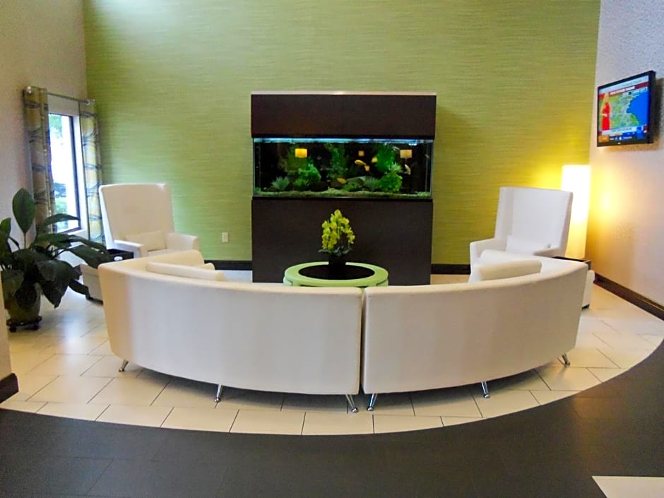 Holiday Inn Express Hotel & Suites Sanford by IHG
