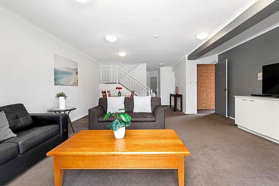 Peninsula Nelson Bay Motel and Serviced Apartments