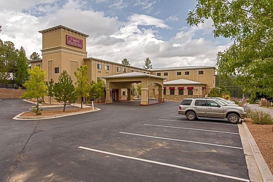 Hotel Ruidoso - Midtown